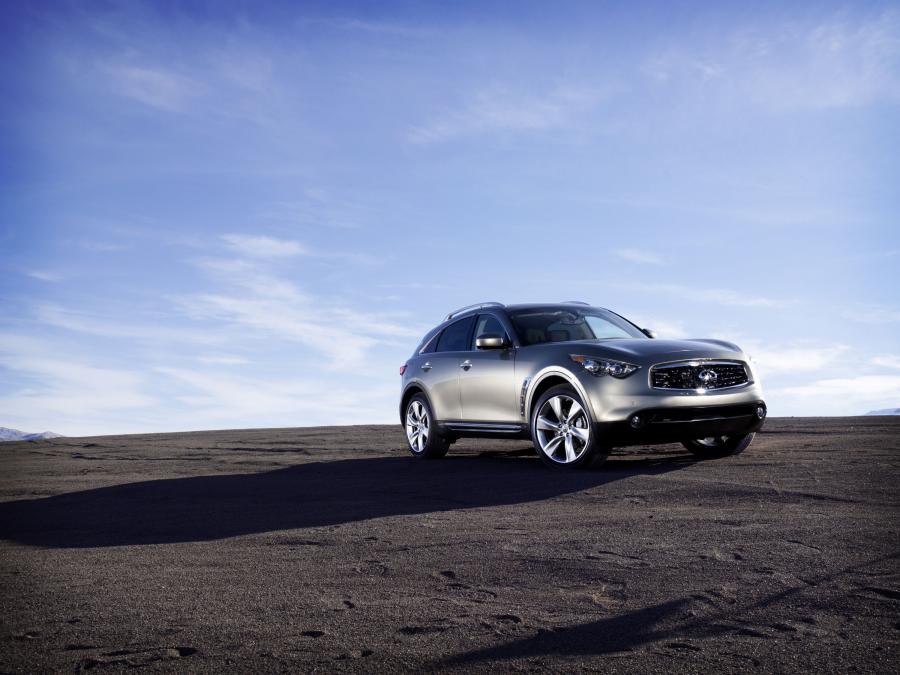  Infiniti FX50 2009 года  (фото 90 из 110)
